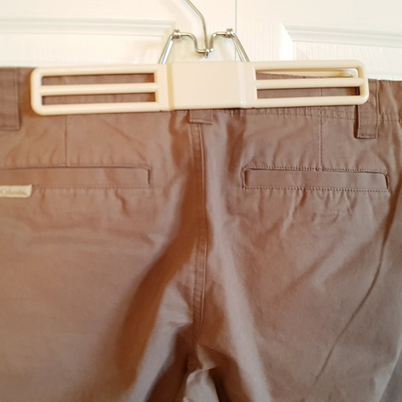 Columbia Dark Khaki Pants - Picture 4 of 8